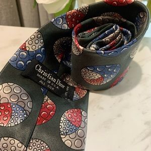 CHRISTIAN DIOR MEN'S GREEN SILK DESIGNER BUBBLE GRAPHIC TIE